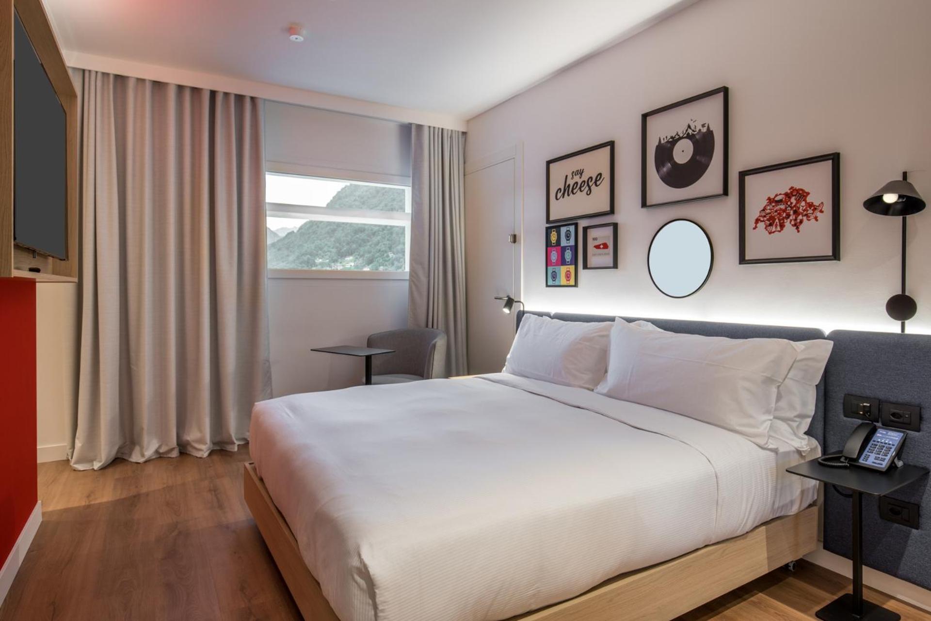 Hampton By Hilton Locarno Hotel Losone Exterior photo